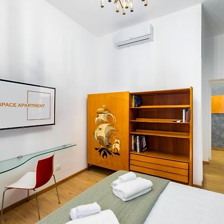 The Space Rooms Rome Bagian luar foto